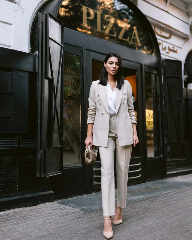 27 Formal Outfit Ideas Creating a Polished, Timeless Evening Aesthetic ...