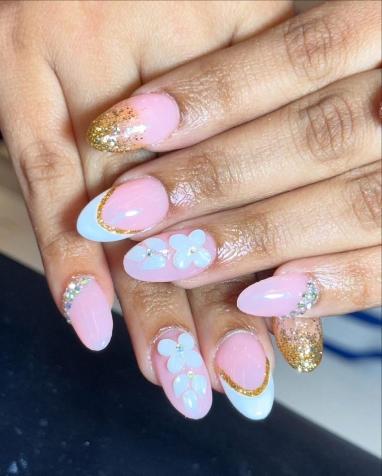 Elegant pink and blue nail design
